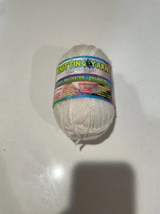 Knitting Yarn Polyester Skein - Picture 1 of 2