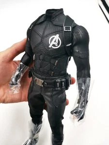 1/6 HT Body Figure Captain America HT MMS488 Studios The First Ten Years HotToys - Picture 1 of 6