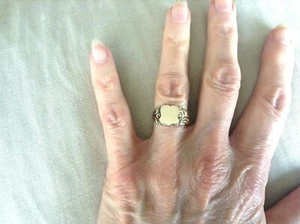 Antique 14K Gold Woman's Hand Engraved Signet Ring w/ Blank Top for Crest  6.25 - Picture 1 of 4