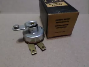 1957 1958 Oldsmobile nos heater defroster switch 3138335 - Picture 1 of 4