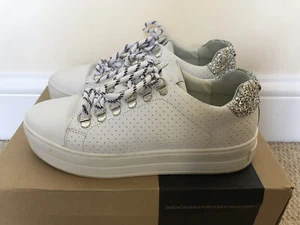BULL BOXER WHITE LEATHER GLITTER TRAINERS UK 4/37 - Picture 1 of 6