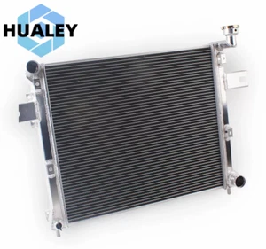 3Row Radiator For 2005-2010 Jeep Grand Cherokee 2006-2010 Commander 3.7 4.7 6.1L - Bild 1 von 10