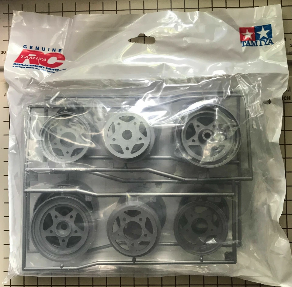 Bolsa de rueda delantera y trasera Tamiya RC para Buggy Champ # 9005073 Foto 1 de 1