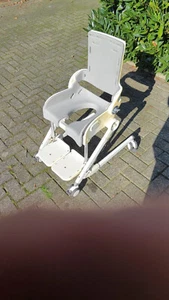 toilet chair WC Nachtstuhl Toilettenstuhl fahrbar Toilettenrollstuhl 132 - Bild 1 von 2