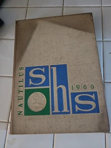 1966 SEACREST HIGH SCHOOL YEARBOOK DELRAY BEACH, FLORIDA THE NAUTILUS - Picture 1 of 3