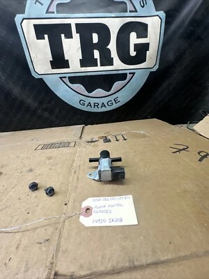 07-20 Nissan 350z 370z Infiniti G37 Q70 Electroválvula de control de purga 14930-JK20B Foto 1 de 4