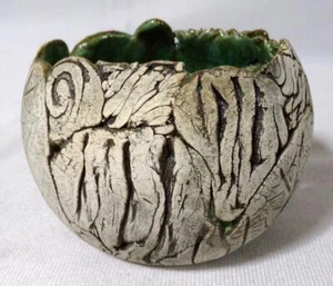 Signed Rita Mid Century Brutal Modern White Clay Mosaic Leaf Bowl - Picture 1 of 9