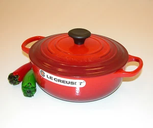 Le Creuset® 3.5 QT Covered Cast Iron Sauteuse Oven / Casserole ~ Cerise Red NWOB - Picture 1 of 5