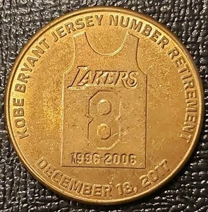 2017 KOBE BRYANT 8 JERSEY 24 RETIREMENT COIN MEDAL TOKEN NBA BASKETBALL LAKERS - Picture 1 of 6