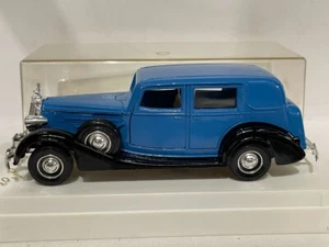 SOLIDO Packard Sedan Blue Ref 4047 1:43 Diecast Modelcar - Picture 1 of 8