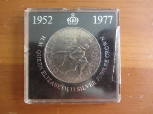 1977 Queen Elizabeth II Silber Jubiläum Gedenkmünze Krone - Bild 1 von 6