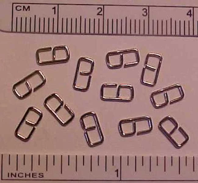 Hebillas económicas modelo caballo alambre doblado fuerte para encaje de cuero de 3/32 pulgadas - PLATEADO Foto 1 de 1