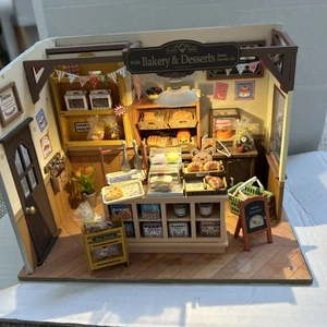 Dolls House / Diorama Bakery & Desserts Shop with Lighting - Picture 1 of 17