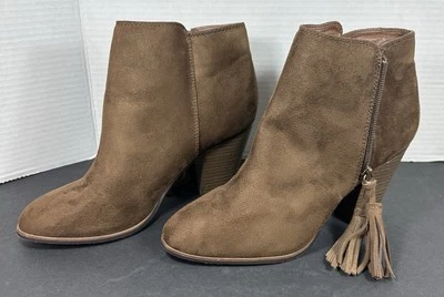 Merona Women's Brown Suede Ankle Booties With Tassel Zipper & Stacked Heel Size9 - Imagem 1 de 4