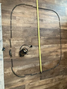 N Scale Toy Train Tracks With Transformer - Picture 1 of 4