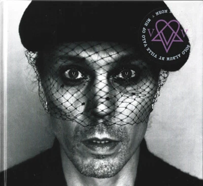 VV Neon Noir - CD (Ville Valo, HIM) (2023) (Hardcover Book Edtion) - Bild 1 von 2