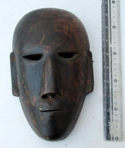 Maschera esorcismo sciamano legno albero Tharu Bodhi splendidamente intagliato - Foto 1 di 2