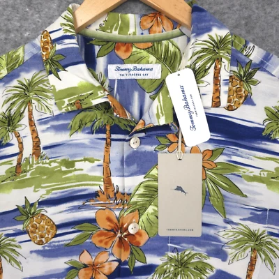NEW Tommy Bahama Veracruz Cay Hawaiian Palm Isles SS Camp Shirt Small S NWT - Image 1 of 4