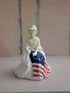 Vintage Avon Betsy Ross Decanter contained Sonnet Cologne 4 fl oz. - Picture 1 of 4