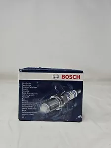 Bosch ZR5TPP33 Double Platinum Spark Plugs Pack of 9 NEW - Picture 1 of 5