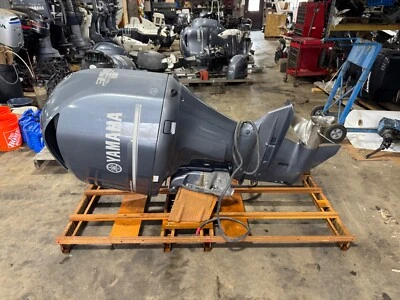 Yamaha F350 V8 2008 4 tiempos 25" fueraborda barco motor contador rotación Foto 1 de 4