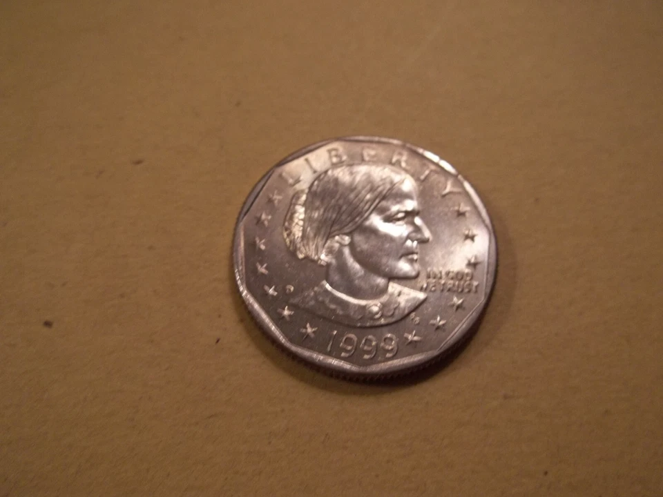 1999 D  UNC. Mint Susan B. Anthony Dollar taken from Mint Set or Mint Roll. - Image 1 of 1