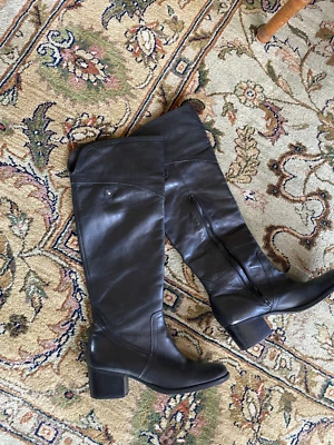 Botas de Cuero Negras para Mujer 9.5 Matisse Sagebrush Hechas en Brasil Cremallera Sobre la Rodilla Foto 1 de 4