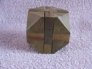 PUZZLE TETRADECAEDRO (FORMA 3D DE 14 CARAS), MADERA VINTAGE 2,5", BOLA PUZZLE JAPÓN - Imagen 1 de 8