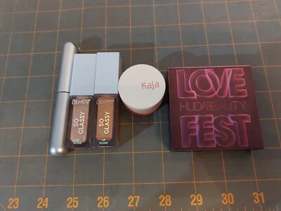 Lote de Maquillaje Brillo Labial ColourPop So Glassy Kaja Melocotón Madeline Mandarina Tostada Foto 1 de 4