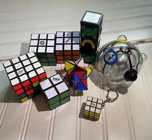 Lot of Rubik's Cube Puzzles Missing Link Keychain 360 - Picture 1 of 11