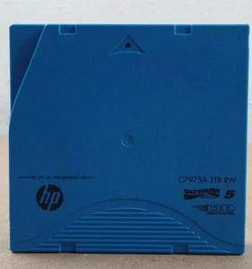 HP C7975A 3TB RW Data Cartridge Ultrium LTO 5 - Picture 1 of 4