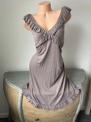 Lindo Vestido Cynthia Rowley con Volantes S Para Mujer Mocha Mousse Sin Mangas Flutter Foto 1 de 4