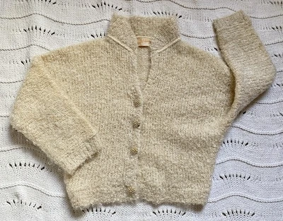 Cárdigan De Colección Años 50 SAKS FIVE AVENUE Marfil Mohair Botones Perla Joya LEER Foto 1 de 4