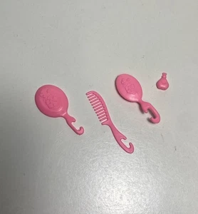 Beauty Secrets Barbie Spiegelbürste Kamm Parfum Zubehör 1979 - Bild 1 von 2