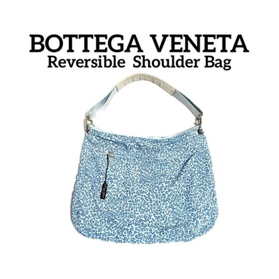 Bolsa de ombro Bottega reversível leopardo azul claro usada acessórios de luxo - Imagem 1 de 4