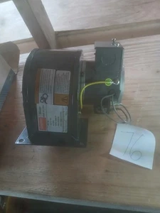 New Blower Motor Dayton Model 1TDP7 -146CFM 3160 RPM, 1150V - Picture 1 of 3