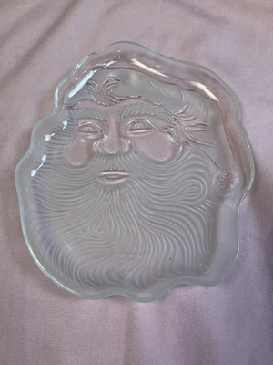 Матовая стеклянная художественная тарелка с Санта-Клаусом = - Изображение 1 из 3