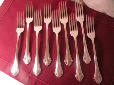 Set Of 9 Oneida Community ENCHANTMENT Silverplate 1985 Cube Dinner Forks 7 1/2" - Image 1 of 4