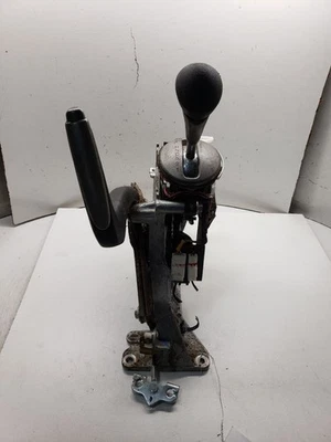 Conjunto de palanca de cambios de transmisión automática usado se adapta a: Honda Civic 2007 grado A Foto 1 de 4