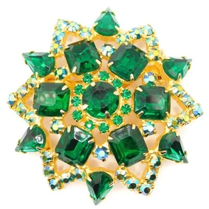 STUNNING EMERALD GREEN RHINESTONE STAR BURST BROOCH - Picture 1 of 5