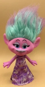 DreamWorks Trolls Satin Troll rosa Puppe - Bild 1 von 7
