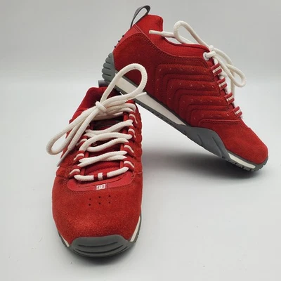 DC Women’s Dash Skate Shoes Red Suede Size 7 - Image 1 of 4