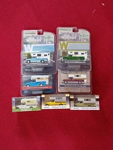 1/64 Greenlight Winnebago Camper Vans - Picture 1 of 2