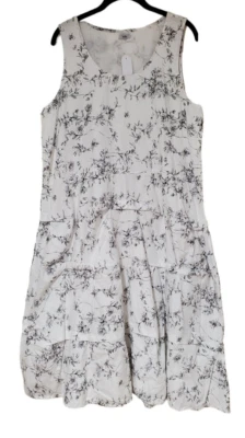 Vestido Tulip Clothing M blanco y negro en pétalos a la deriva bolsillos sin mangas CV322 Foto 1 de 4