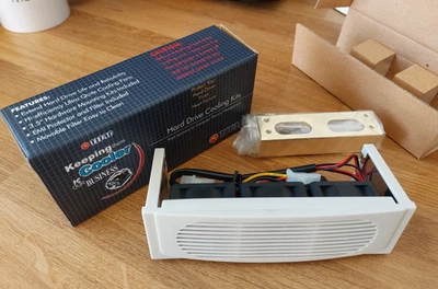 TITAN TTC-HDC3 Festplattenkühler HDD Lüfter Kühler 5,25 Zoll - Bild 1 von 4