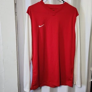 Nike Shirt - Picture 1 of 5