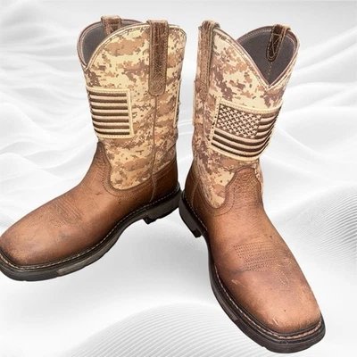 Botas Ariat Workhog Patriot Tierra/Arena Camufladas Para Hombres Talla 8D EE. UU. 10023100 Foto 1 de 4