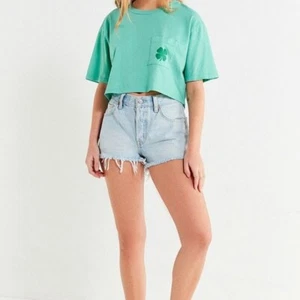 Truly Madly Deeply Crop Clover Top Talla S Manga Corta Algodón Verde Usado en Excelente Condición B27 - Imagen 1 de 6