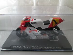 WAYNE RAINEY YAMAHA YZR500 1991  1-24 SCALE MOTORCYCLE MODEL 