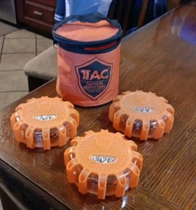 TAC Tactical Outfitters Roadside Safety 3 Piece Disc Light Set - Imagen 1 de 7